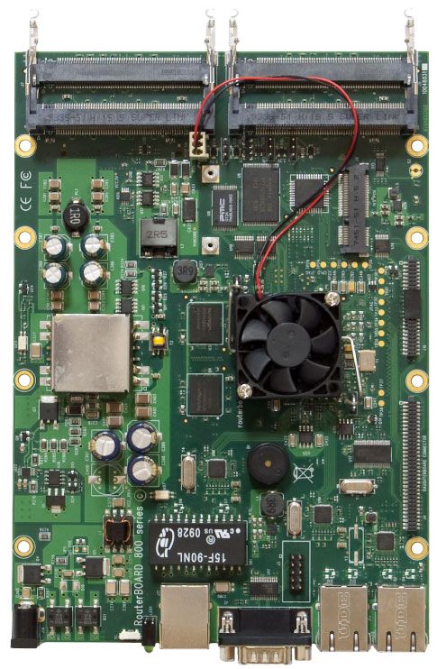 MikroTik RouterBOARD 800 (EOL)