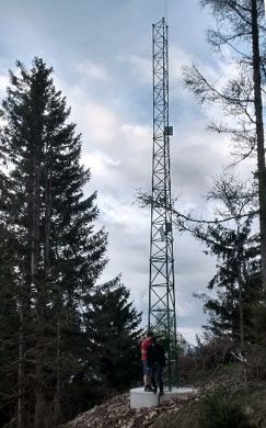 Freistehender Gittermast (T500, 12m)